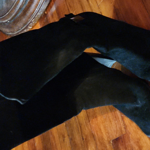 Gucci Black Suade Boots - Picture 2 of 2